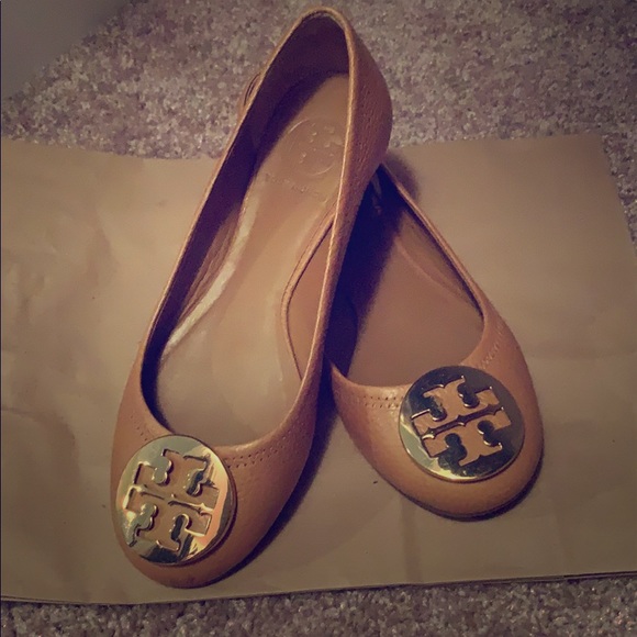 Tory Burch Shoes - Tory Burch flats - like new